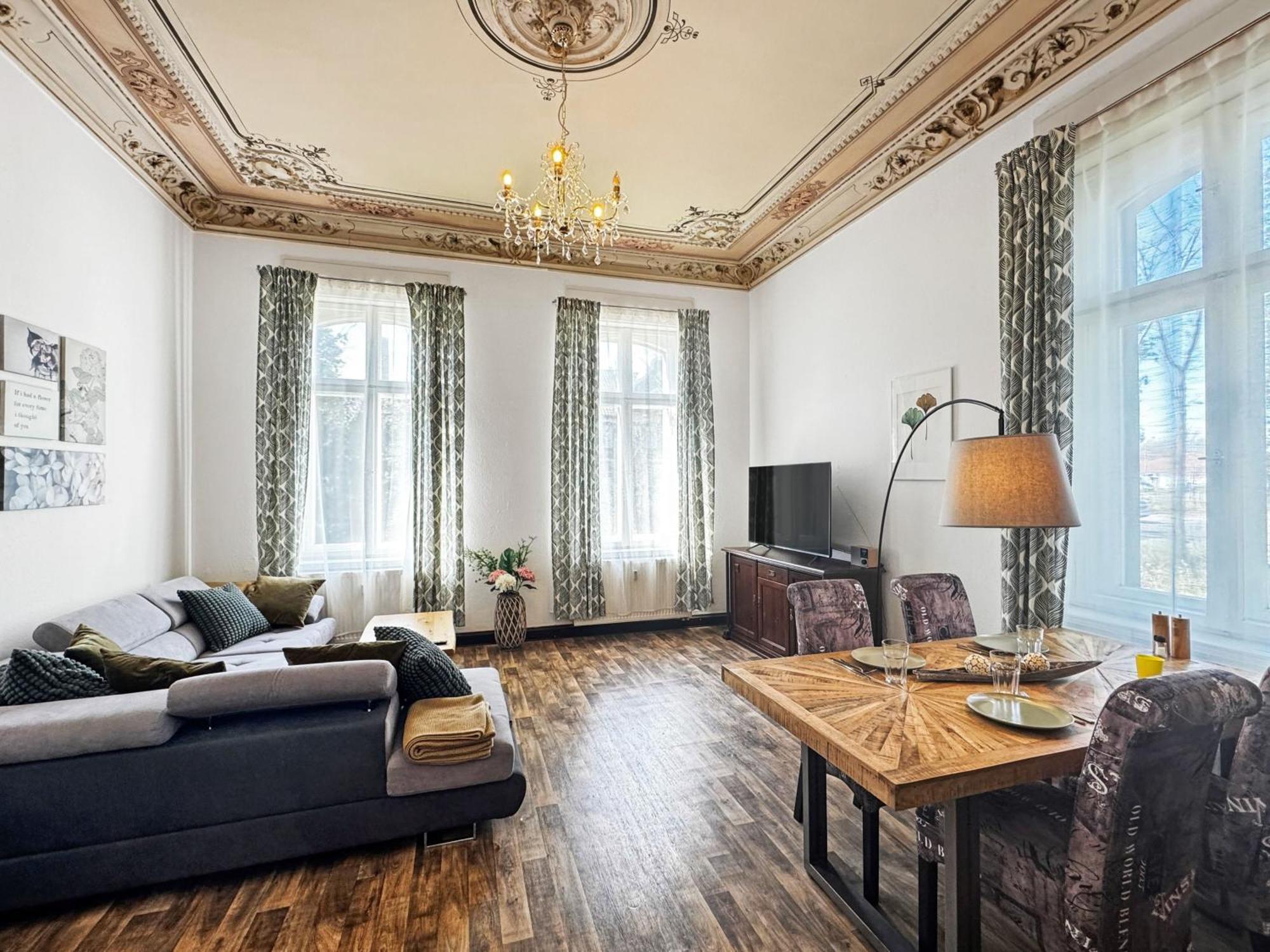 Ferienwohnung Villa Nieske - Jugendstil Denkmal, Free Wlan & Parken, Self Check-In, Smart-Tv Herzberg  Εξωτερικό φωτογραφία